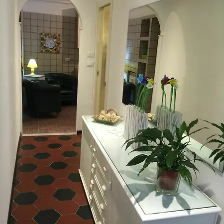Street Apartment Rome